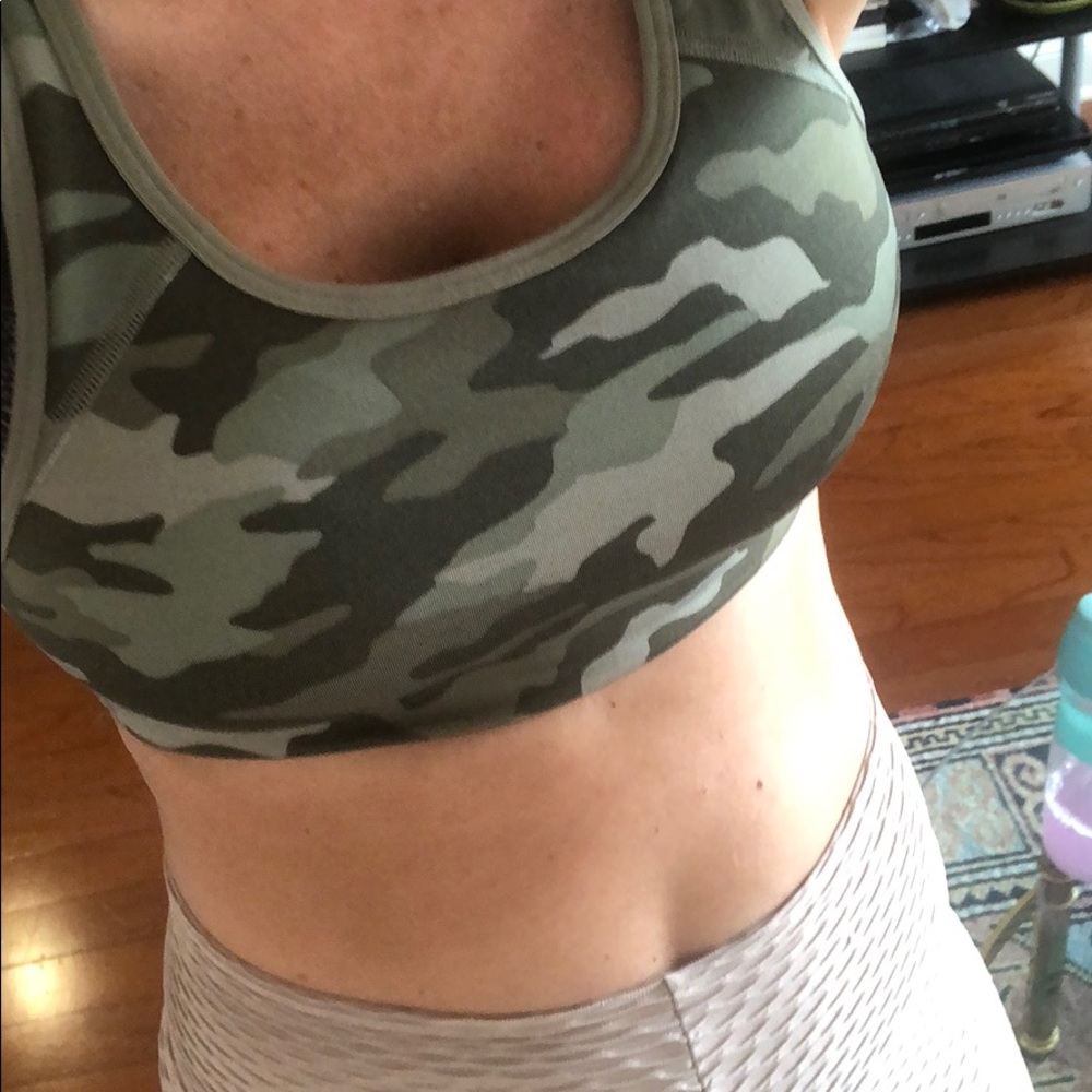 Victoria secret sports bra camo